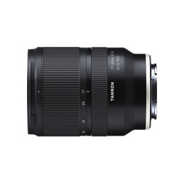 Tamron 17-28mm f2,8 Di III...